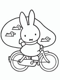 Miffy på en cykel